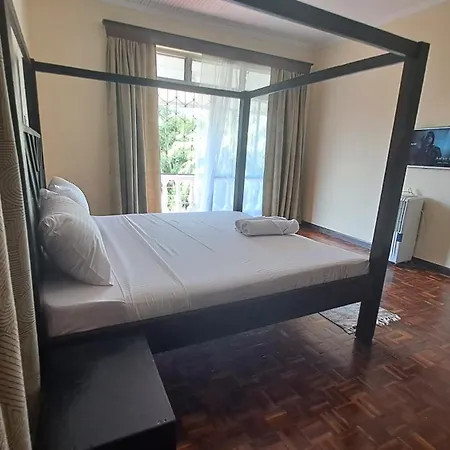 Ary Homestay Nyali - On Corral Drive Mombasa Exterior photo